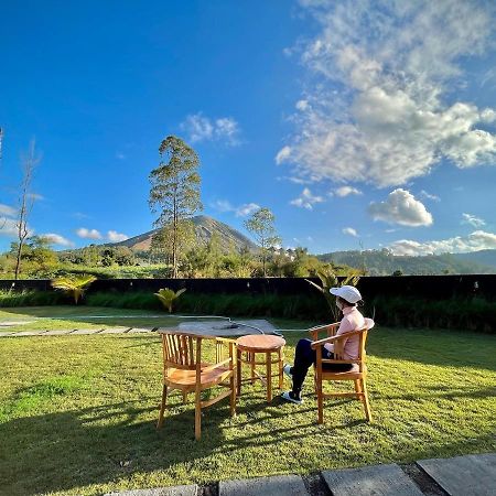 Appartamento D'semadi Mountview Baturaja  Esterno foto